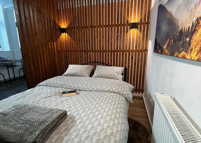 Ultracentral Urban Nook *