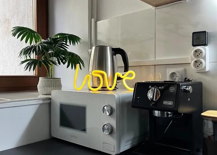 Ultracentral Urban Nook *